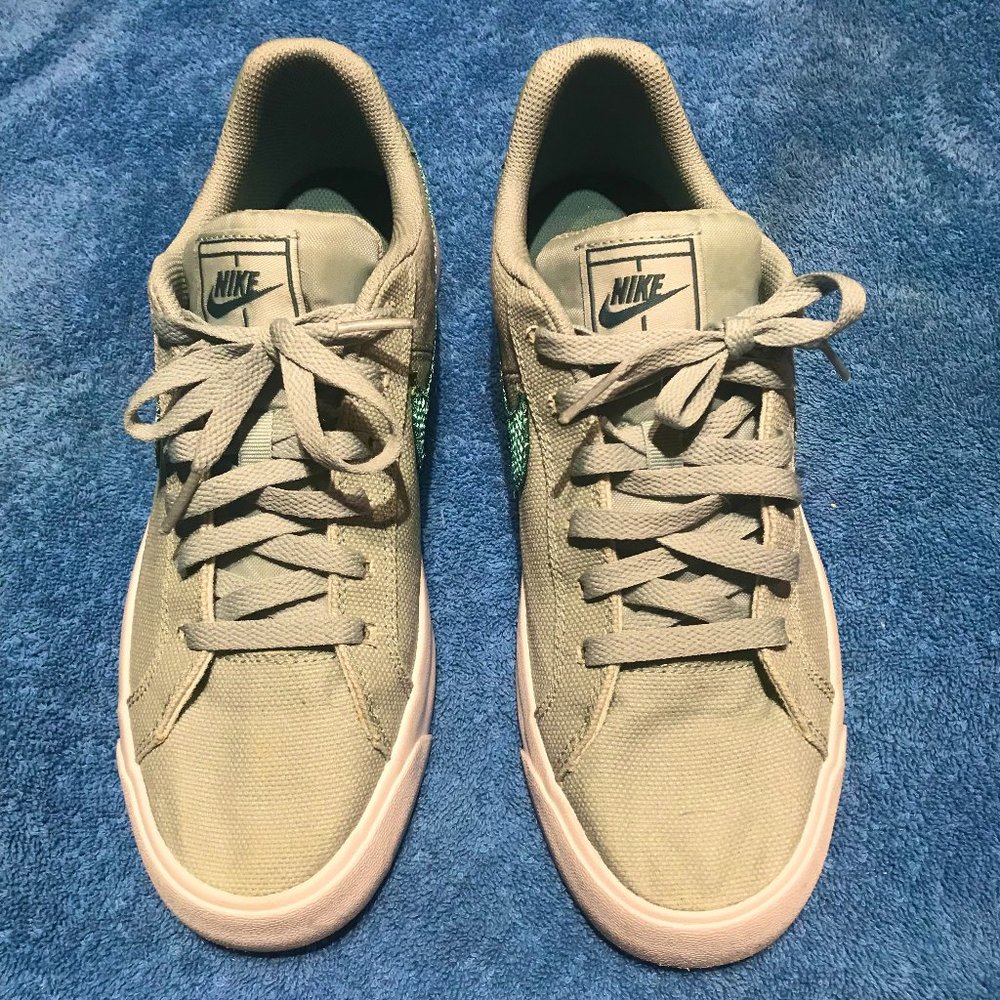 Cute Nike sports shoes Greenish color